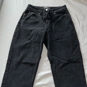 Black Mom Jeans